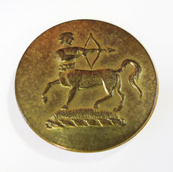 25-5.2.2.4 Other pictorials (corresponds to Sec. 20 - Fabulous creatures) - Centaur surmounting a torse - gilded brass - 1"
