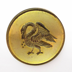 25-5.3.3 Unlisted, badges, bishop’s mitre, without design, etc. (by themselves, no crest or achievement shield present) - Badge - Pelican vulning - gilded brass - 1"